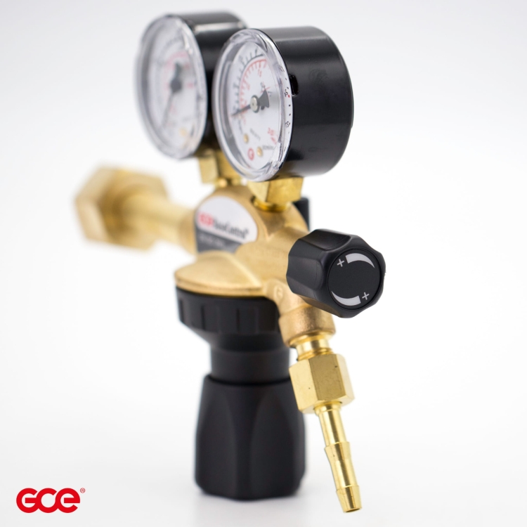 Reduktor-butlowy-Argon-CO2Base-Control-bok.JPG